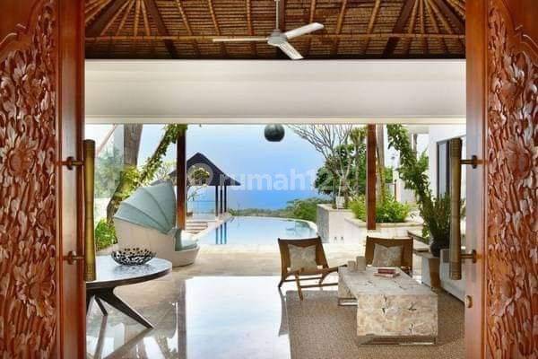 Luxury villa ocean view in Pecatu Badung Bali 2