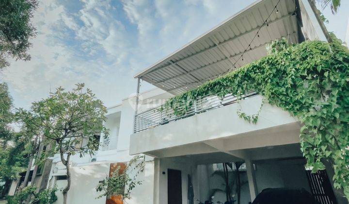 Rumah Semi Villa 2 Lantai Di Kerobokan Kuta Utara Badung Bali 1