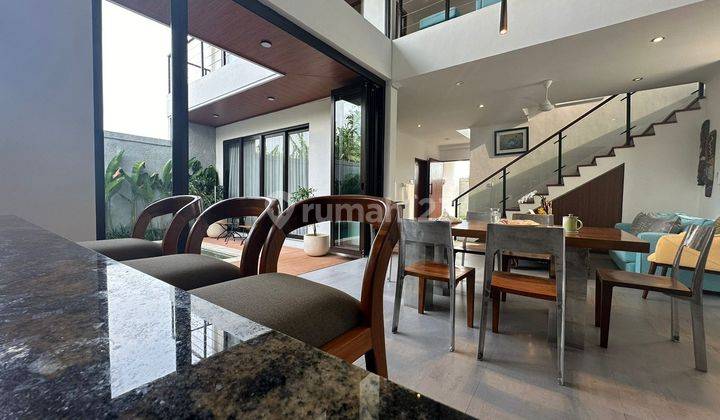 Brand New Villa 2 Lantai Di Seminyak Badung Bali 2