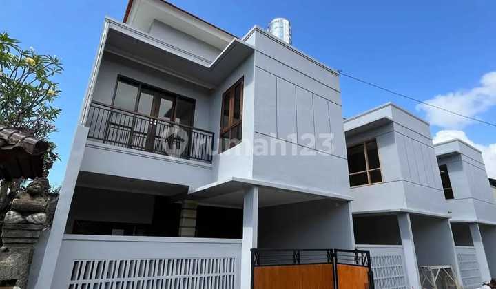 Brand New Minimalis Modern Rumah Komplek Elite Sesetan Brand New Minimalis Modern Rumah Komplek Elite Sesetan