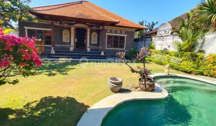 Beautiful Fantastic Villa With Beautiful Garden In Sanur 2