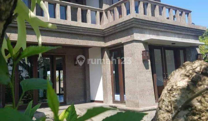 Villa Cantik View sawah Lokasi sangat Nyaman dan Tenang  4