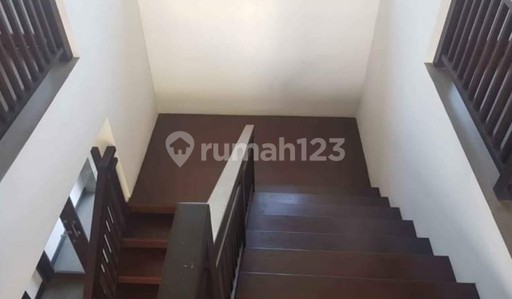 Villa Cantik View sawah Lokasi sangat Nyaman dan Tenang  7