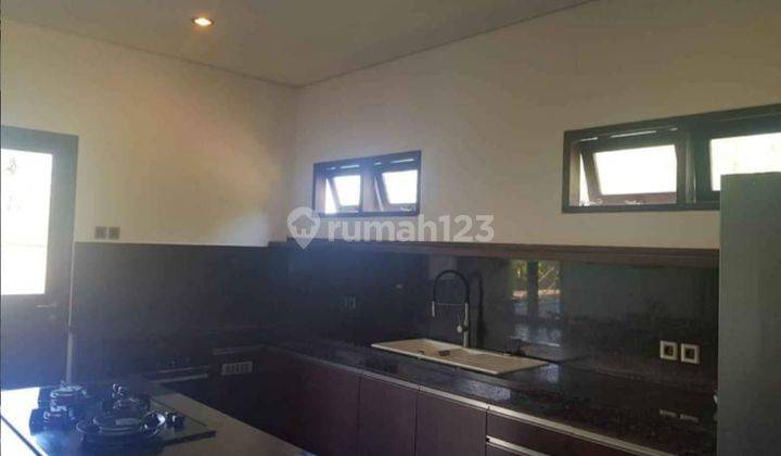 Villa Cantik View sawah Lokasi sangat Nyaman dan Tenang  12