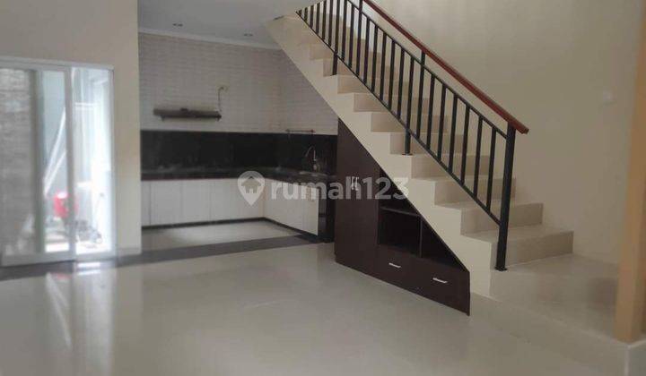 Rumah Cantik Minimalis Stley Lokasi di Tukad Badung Renon  2