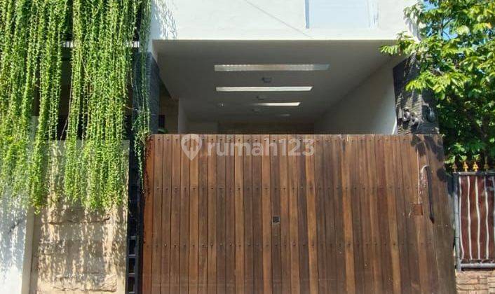 Beautiful minimalist modern luxury house in Stley Denpasar  1