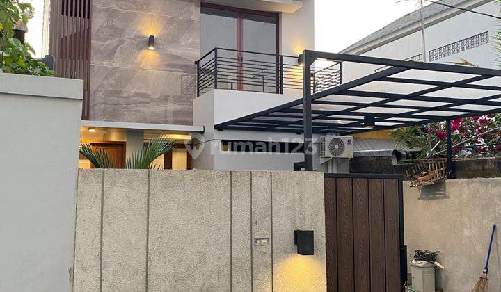 Brand New Beautiful House semi Villa in Sanur  1