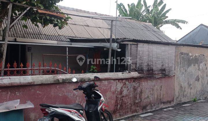 Tanah Ada Bangunan Lokasi Strategis Di Sidakarya  1