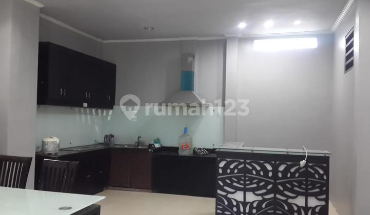 Rumah Cantik Berada di Lingkungan Perumahan yang Nyaman Panjer 2