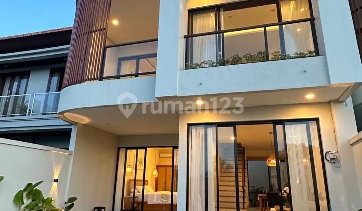 Brand New Fantastik Villa Modern Style In Ugasan Brand New Fantastik Villa Modern Style In Ugasan