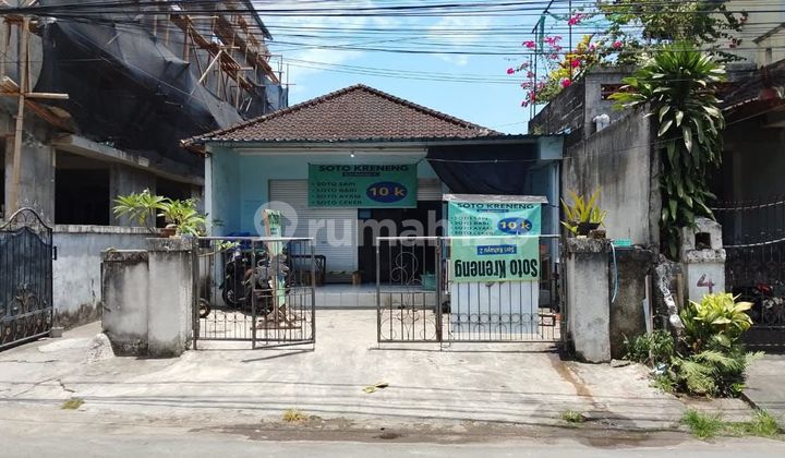 Bonus Land with Kos2san Building at Dewi Madri Renon