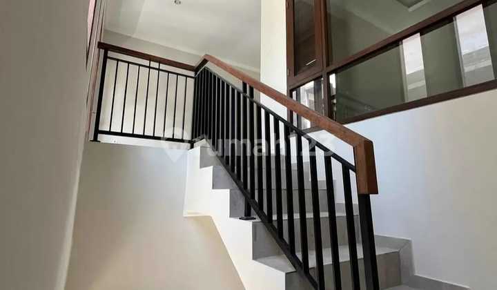 Brand New Minimalis Modern Rumah Komplek Elite Sesetan 2