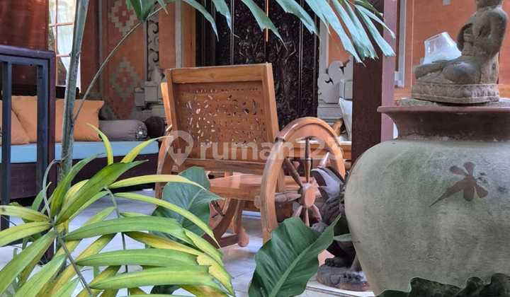 Beautiful House With Beautiful Garden On The Beach Side In Sanur