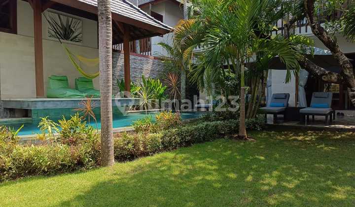 Beautiful Fantastic Villa With Big Garden In Beachside Sanur