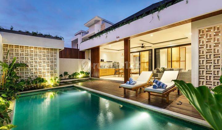 Beautiful Fantastic Villa Minimalis Modern Stley Canggu 1