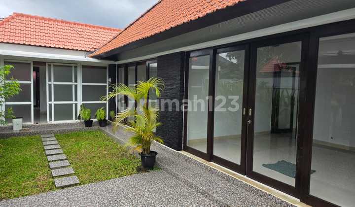 Beautiful House Style Villa Location in Batursari Sanur
