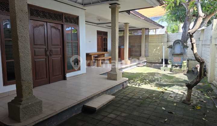 One-Story House Location in Beachside Sanur