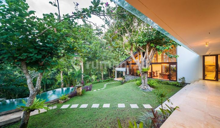 Beautiful Fantastic Villa with Jungle View in Gianyar Sukawati Beautiful Fantastic Villa with Jungle View in Gianyar Sukawati