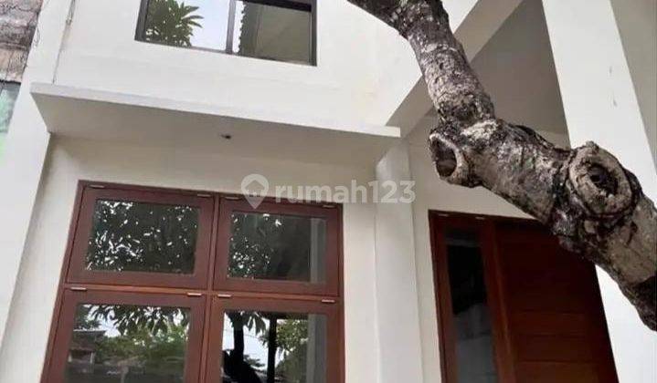 Rumah Cantik Minimalis Lokasi Di Sanur Denpasar  1