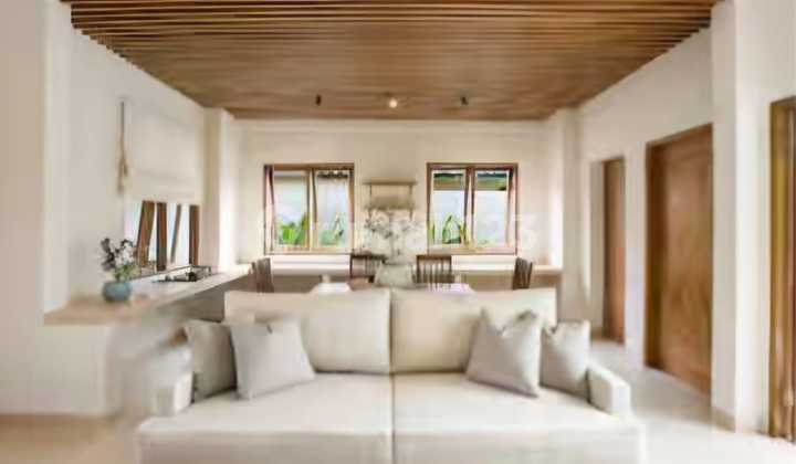 Rumah Cantik Semi Villa In Saba Near Beach 2