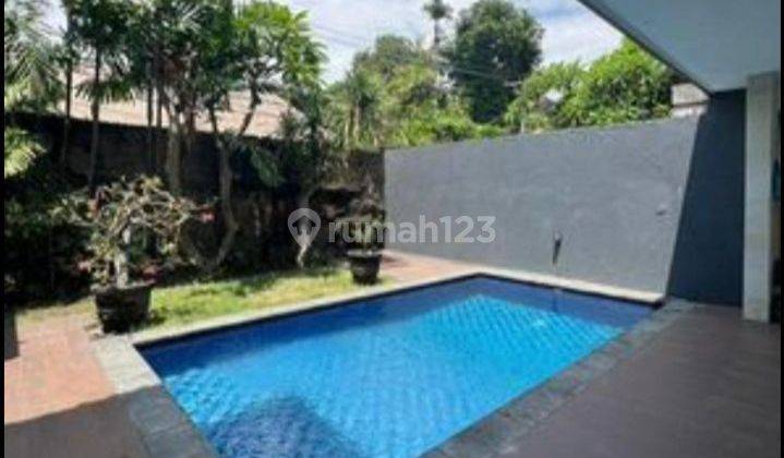 Beautiful Villa Near Pusat Perbelanjaan In Sanur  2