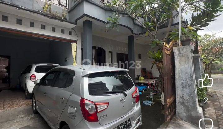 Rumah Cantik Lingkungan Perumahan Denpasar Timur  2