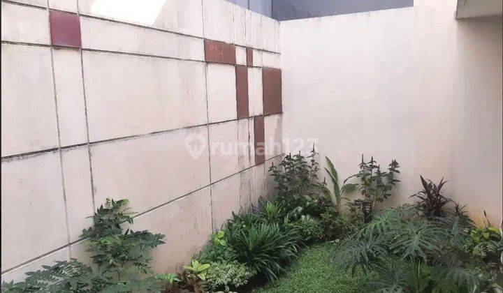 Rumah Permata Buana 3 Lantai Siap Huni 1