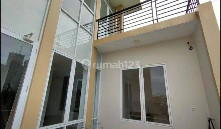 Rumah Taman Meruya Ilir Semi Furnished Siap Huni 1