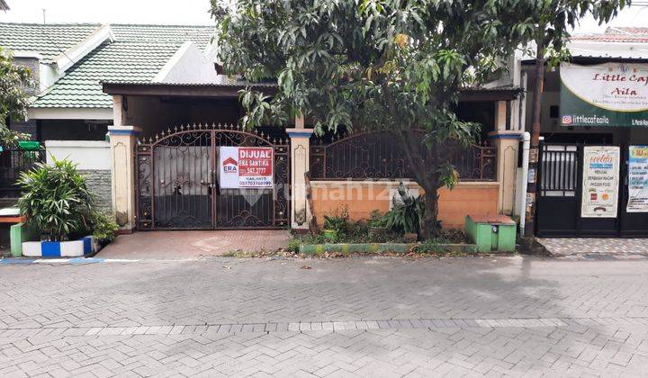 Rumah Bagus Furnished di Rewwin Sidoarjo 1