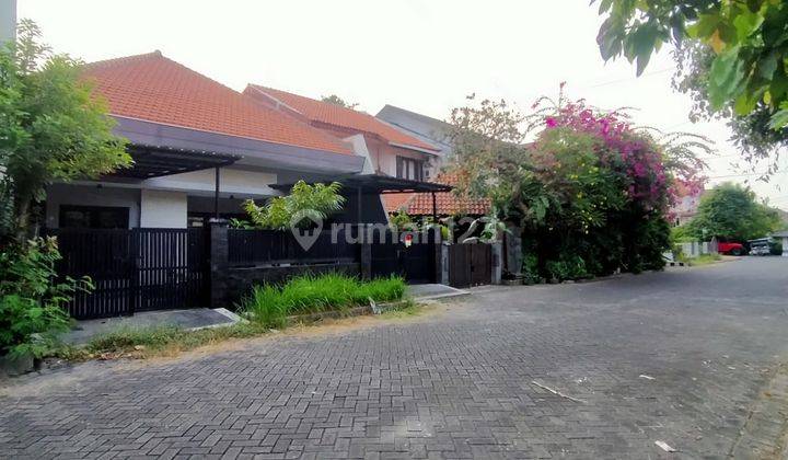 Rumah Bagus SHM di Nginden Intan Timur, Surabaya 2