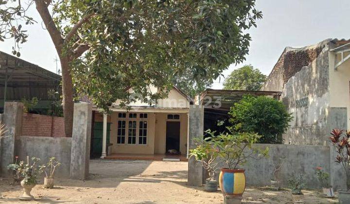 Rumah Bagus SHM di Jalan Pendidikan, Mojokerto 1