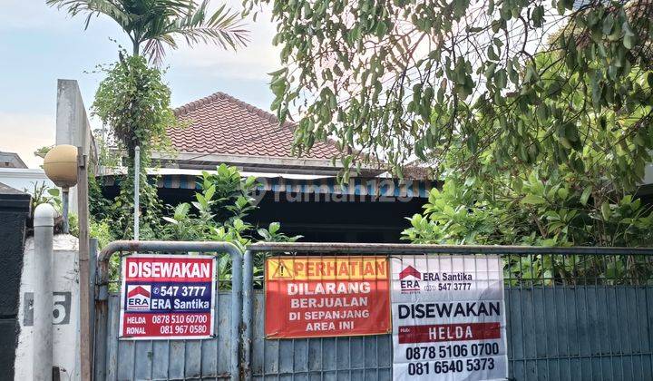 Disewakan Rumah Pusat Kota Surabaya di Kombespol M. Duryat 1