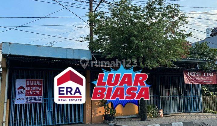 Rumah 2 Lantai SHM di Raya Gayungsari, Surabaya 2