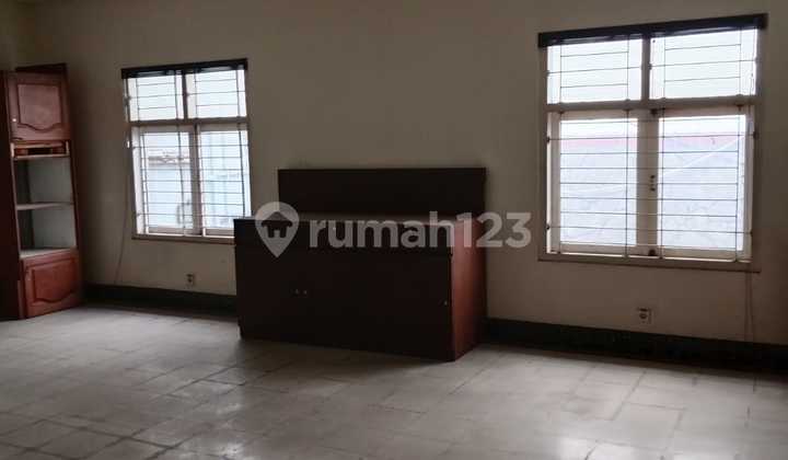 RUMAH DIJUAL PUSAT KOTA SURABAYA DR SOETOMO  2