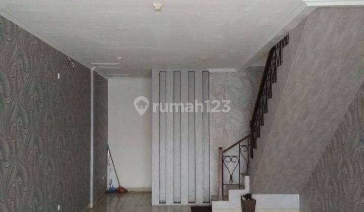 Dijual Cepat Ruko di Komplek Pertokoan Kota Wisata 2