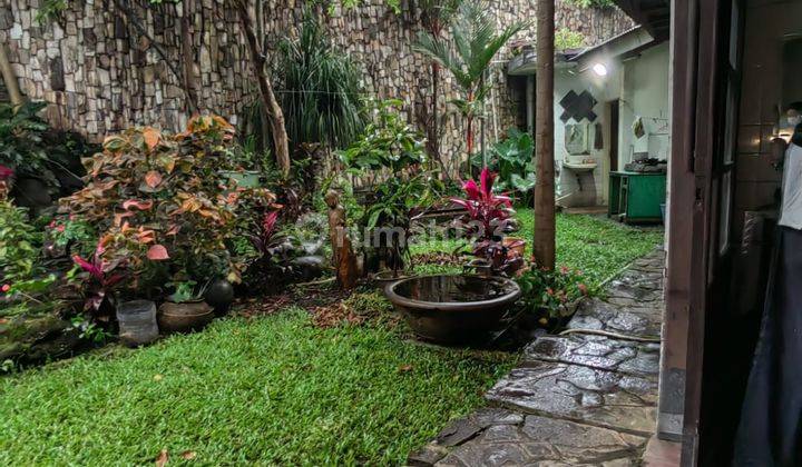 Disewakan ruang usaha di sayap Dago 16