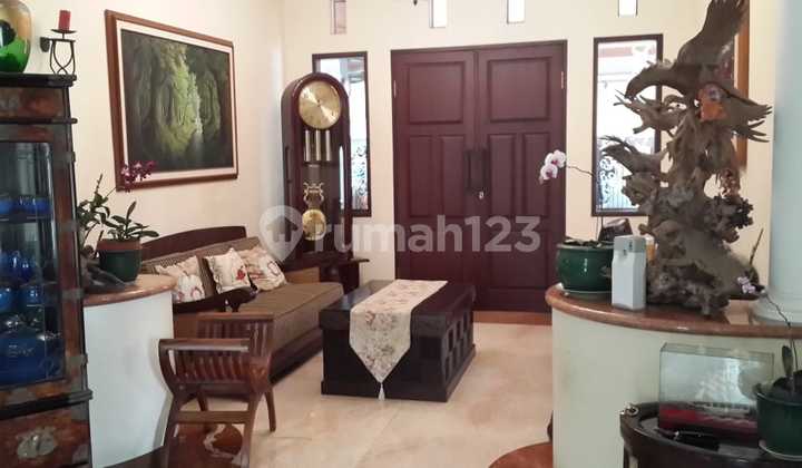 Jual cepat rumah mewah di Cipaku harga dibawah NJOP 1