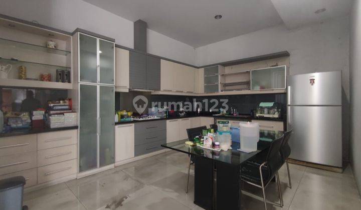 Rumah Bagus Terawat SHM di Sayap Rajawali, Bandung 8