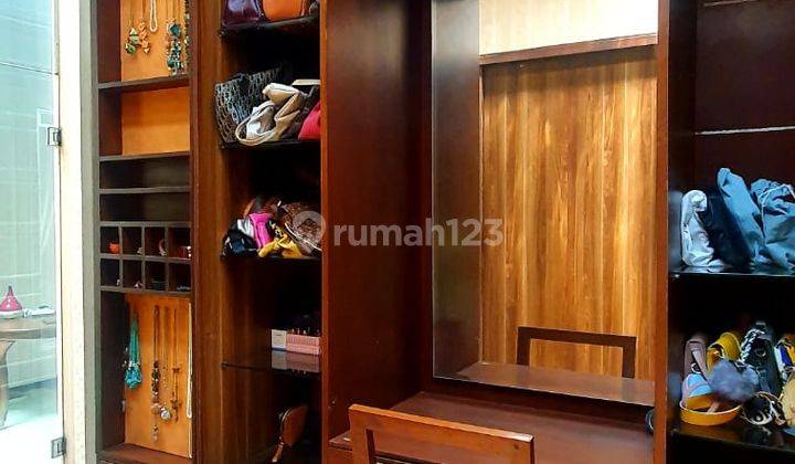 Rumah Bagus Semi Furnished di Taman Holis Indah, Bandung 2