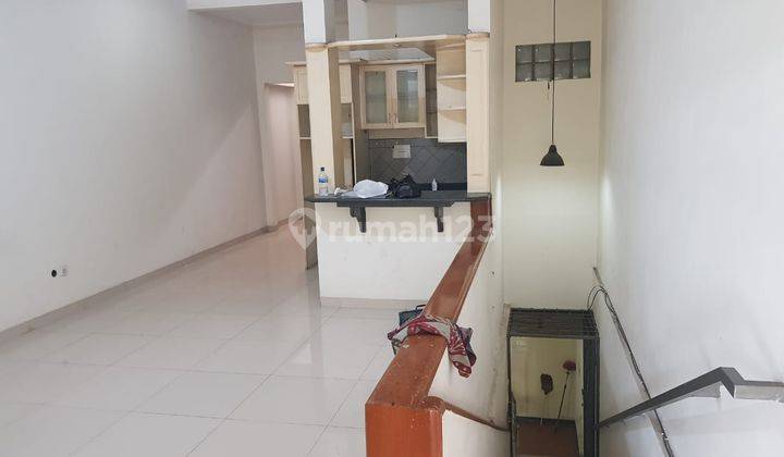 Ruko di Holis Cigondewah, Bandung Bagus 1