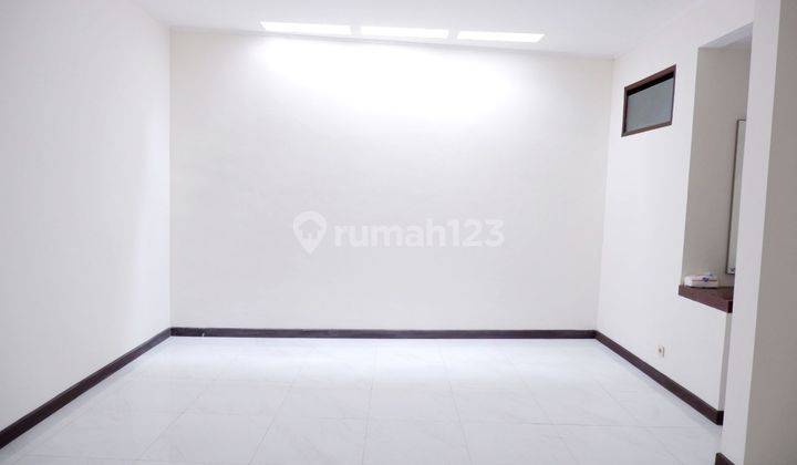 Rumah Baru Renovasi 2 Lantai Terawat Hegarmanah, Bandung 2