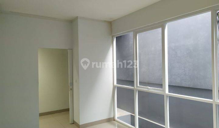 Ruko Rukan Bagus SHM di Setra Sari Sayap Sutami, Bandung 7