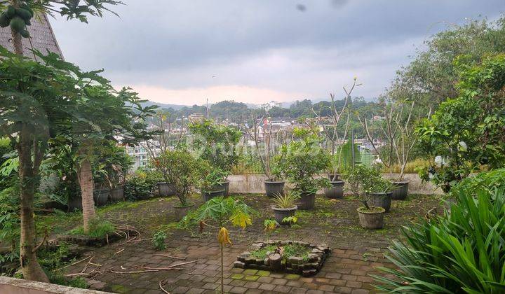 Rumah Hitung Tanah di Hegarmanah, Bandung 425 m² 2
