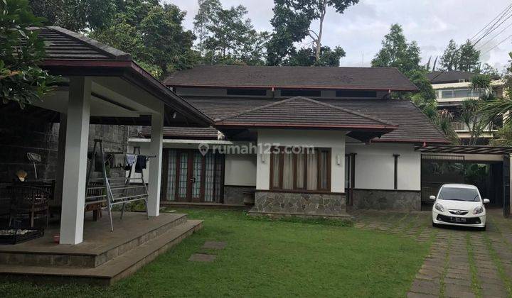 Rumah Mewah Bagus SHM 2 Lantai di Hegarmanah, Bandung 1