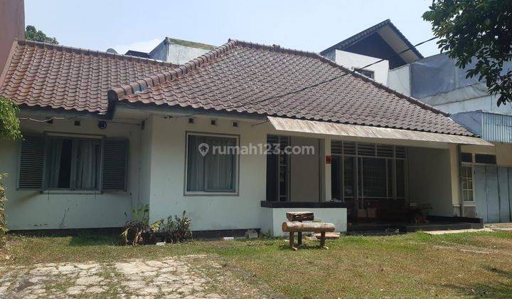 Rumah Lama Hitung Tanah di Mainroad Hegarmanah 1