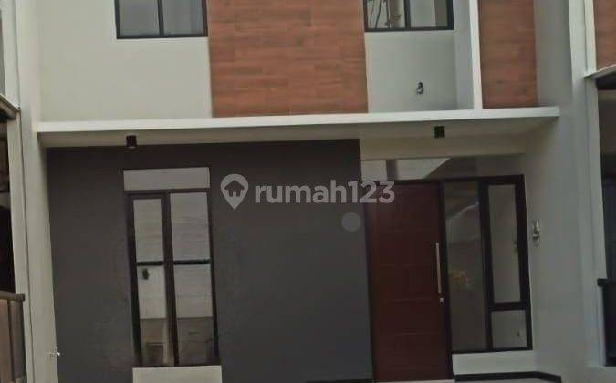 Rumah Baru 2 Lantai SHM di Tki V, Bandung 1