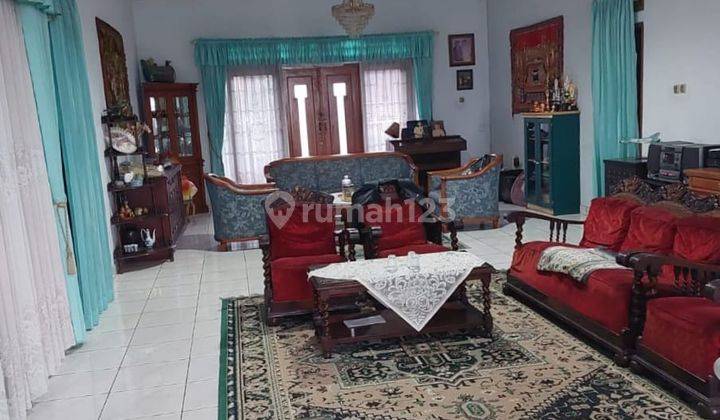 Rumah 2 Lantai Bagus SHM di Kpad Geger Kalong, Bandung 1