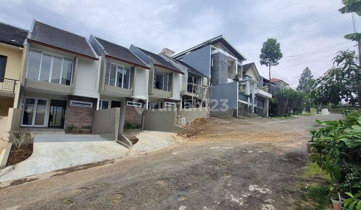 Rumah 2 Lantai Baru SHM di Ciwaruga, Bandung Barat 2