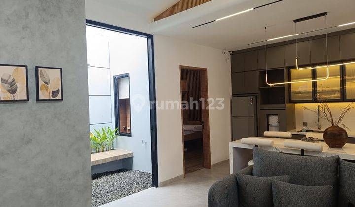 Rumah Furnished di Kota Baru Parahyangan Tatar Banyaksumba 1