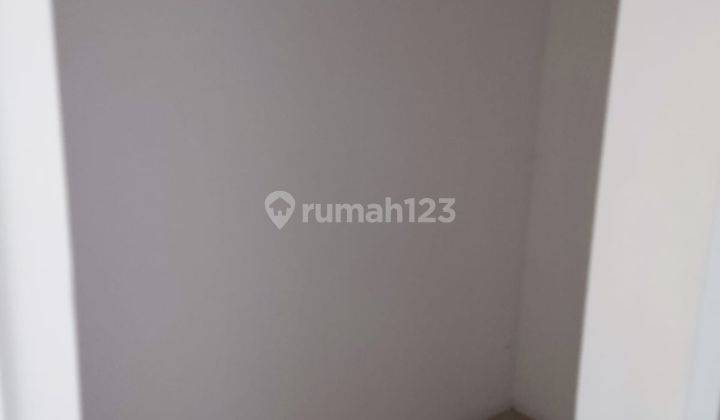 Apartemen Landmark Residence 3 BR Bagus 2